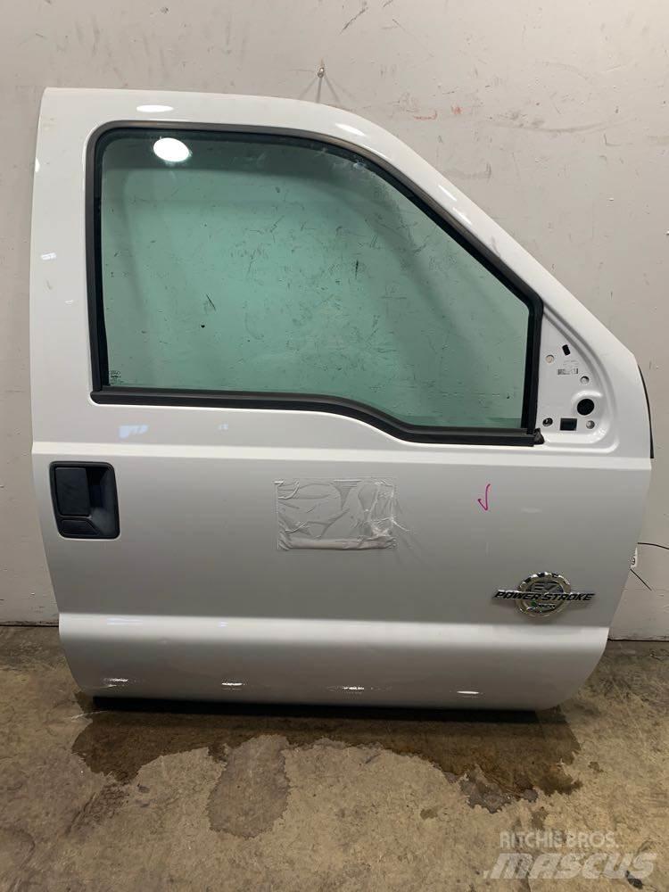 Ford F750 其他組件