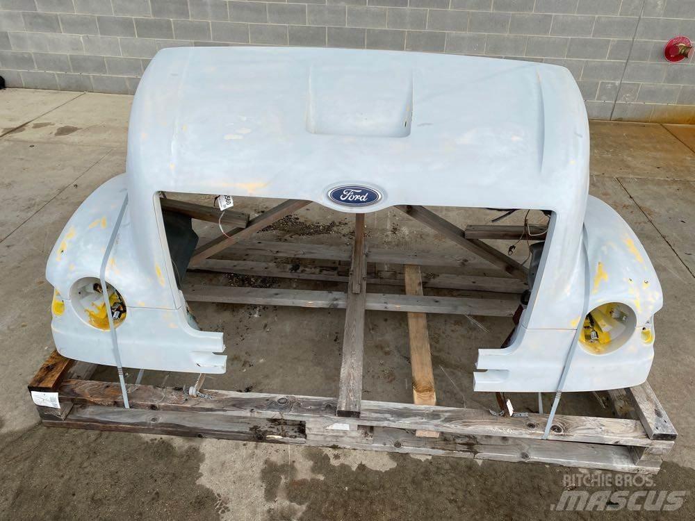 Ford L8501 駕駛室與內部