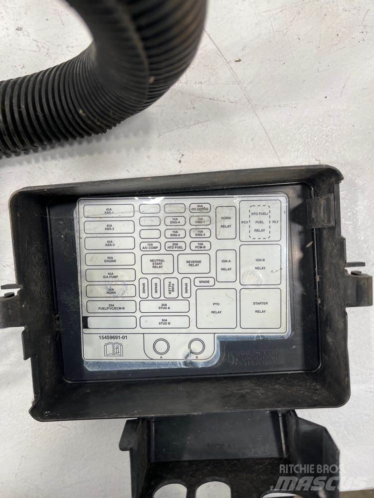 GMC C6500 其他組件
