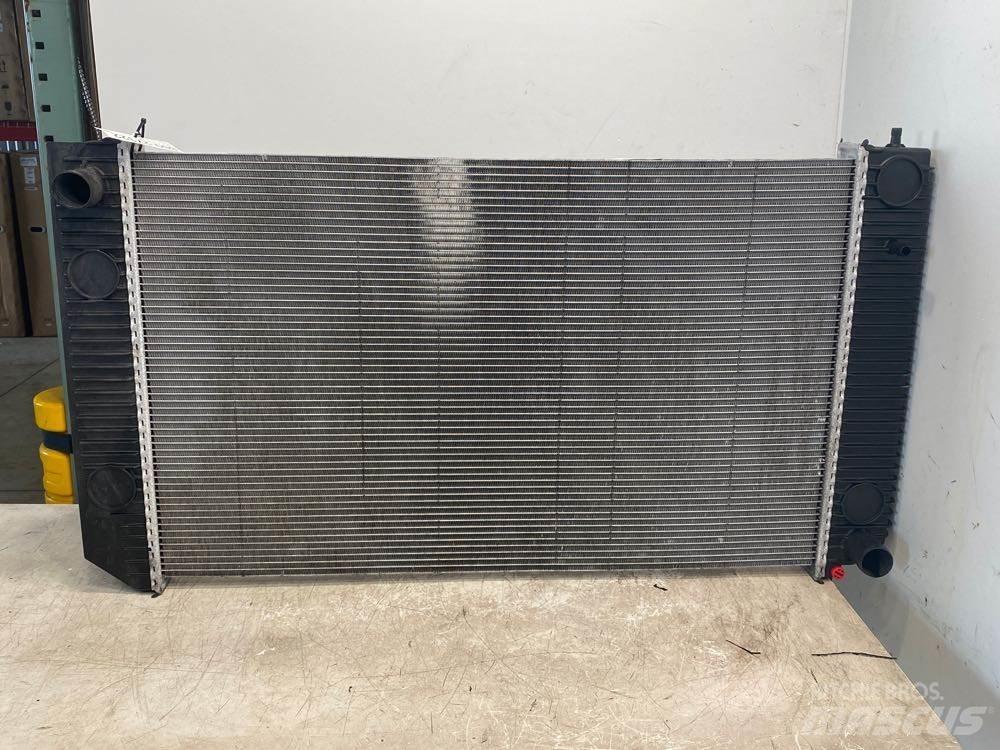 GMC C7500 散熱器/水箱