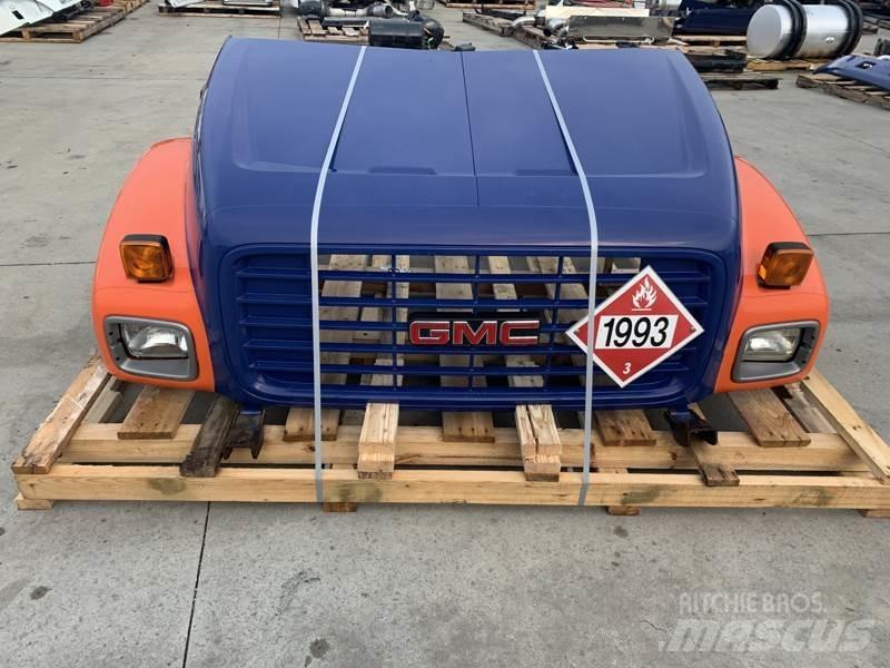 GMC C7500 駕駛室與內部