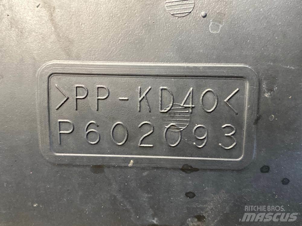Hino 268 其他組件