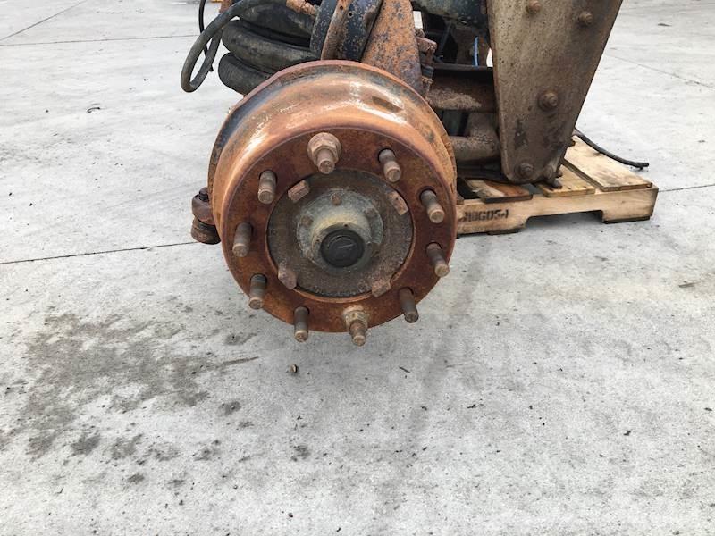  Lift Axle 軸