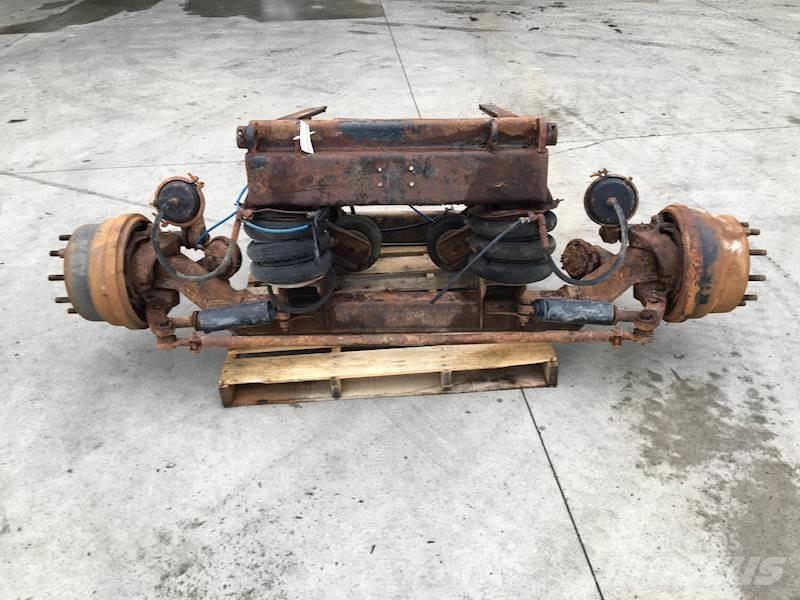  Lift Axle 軸