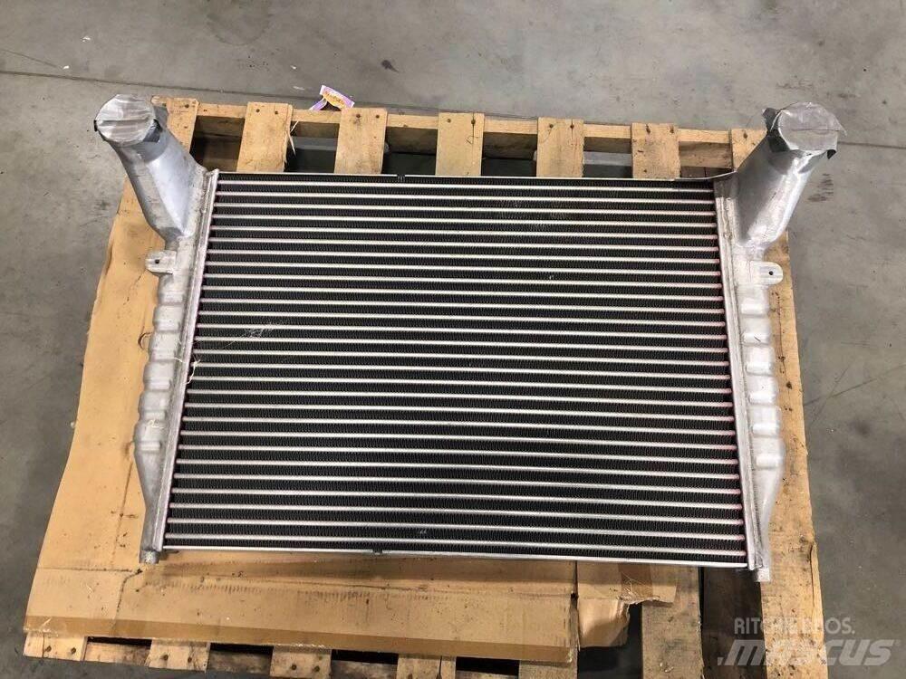 Mack CXN 其他組件