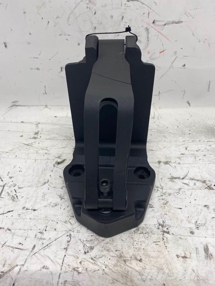 Mack MP8 其他組件