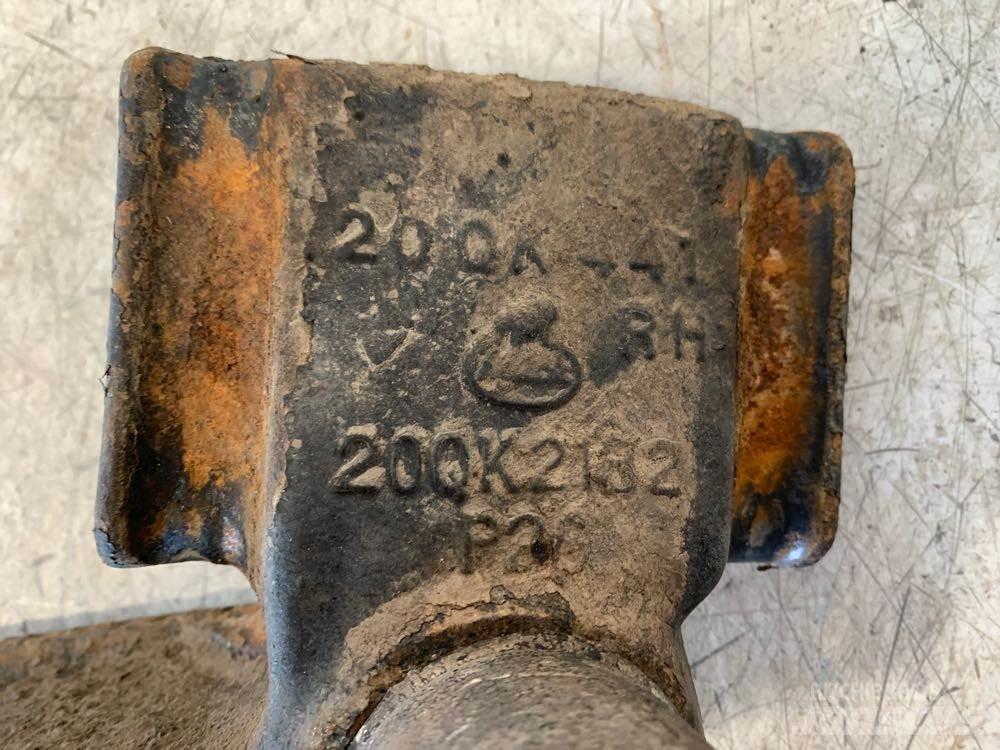Mack RD680 底盤和懸架