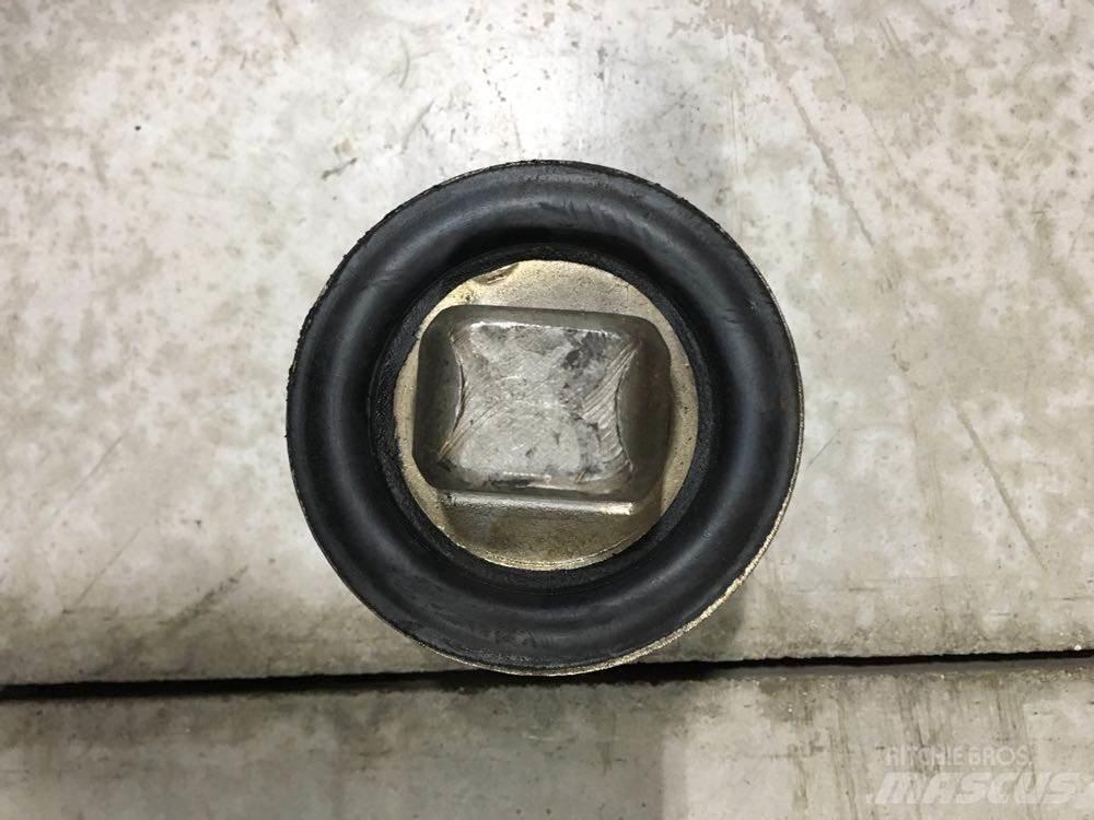 Meritor  底盤和懸架