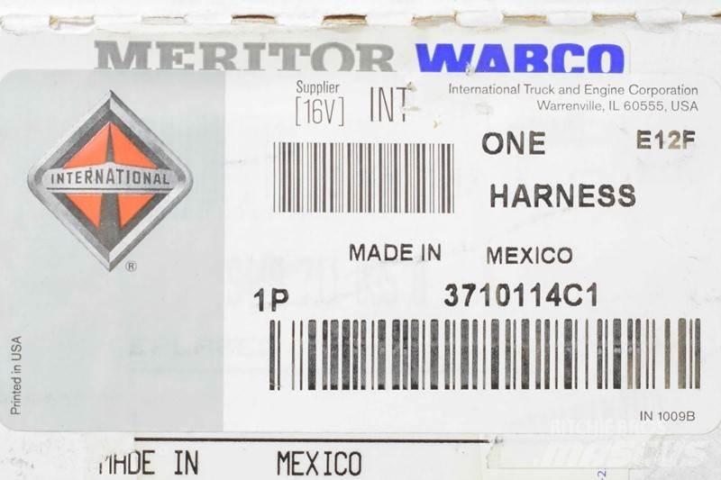 Meritor  電子設備