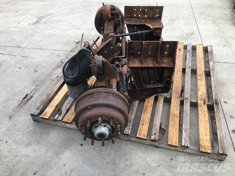 Meritor  軸