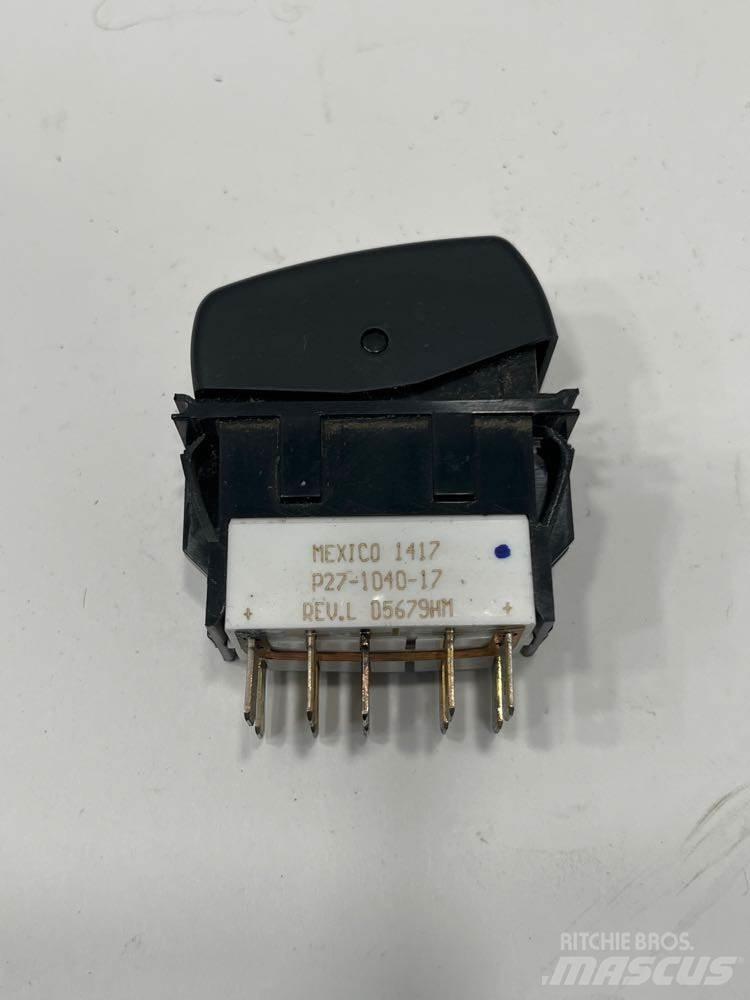 Paccar  電子設備