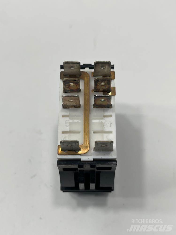 Paccar  電子設備
