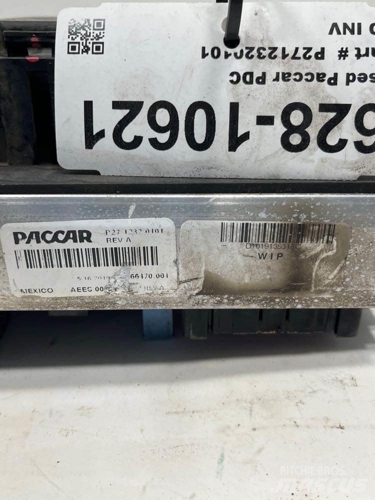 Paccar  電子設備
