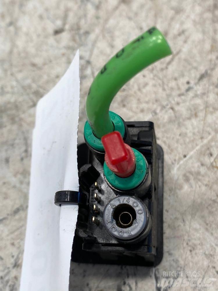 Peterbilt  電子設備