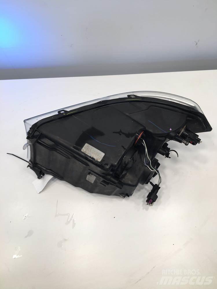 RAM 5500 電子設備