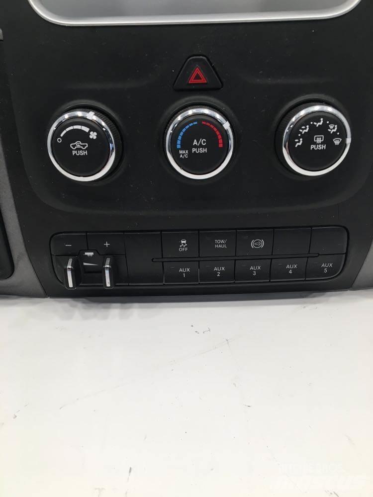 RAM 5500 其他組件