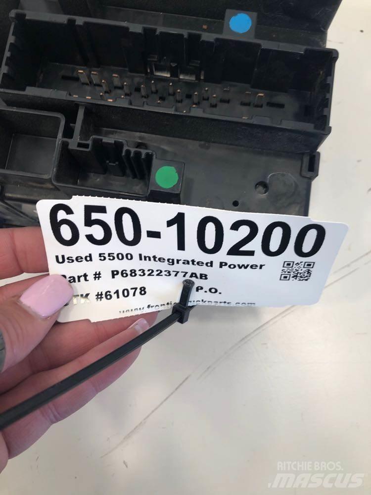 RAM 5500 駕駛室與內部