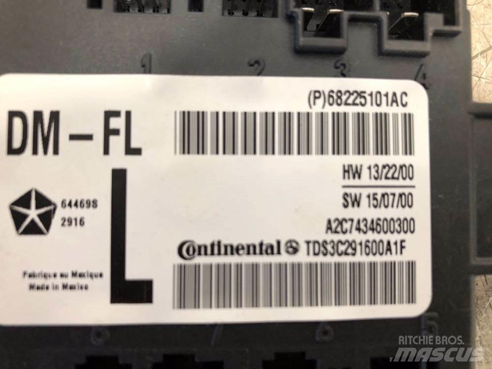 RAM 5500 駕駛室與內部
