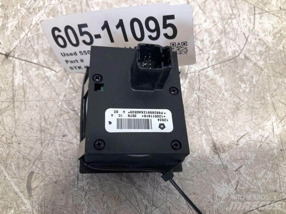 RAM 5500 電子設備