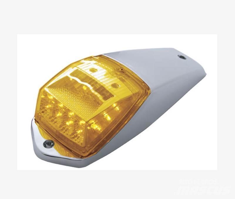 Universal  電子設備
