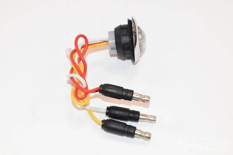 Universal  電子設備