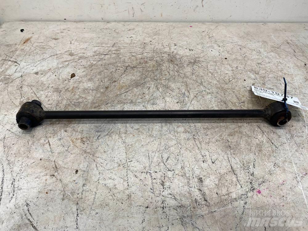 Volvo  駕駛室與內部