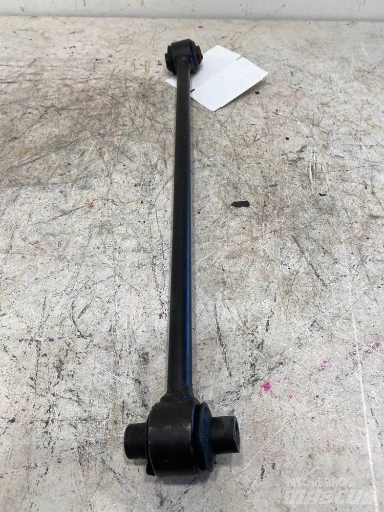 Volvo  駕駛室與內部