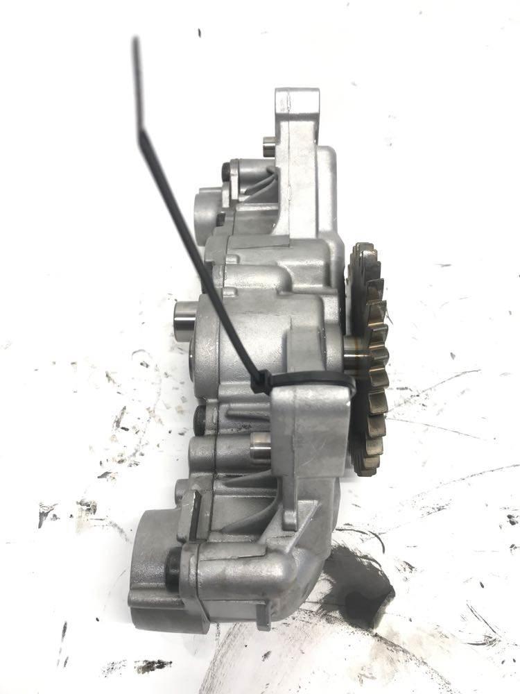 Volvo D13 其他組件