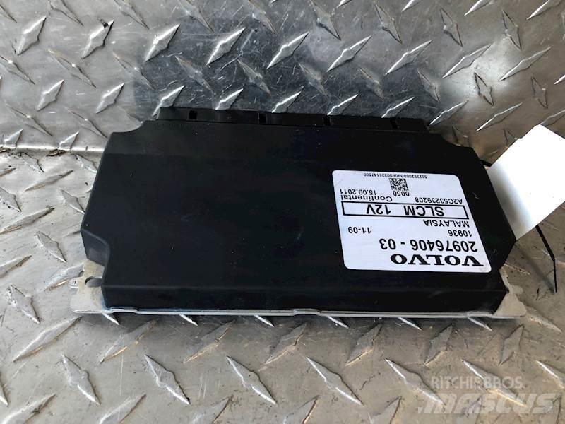 Volvo VHD 駕駛室與內部