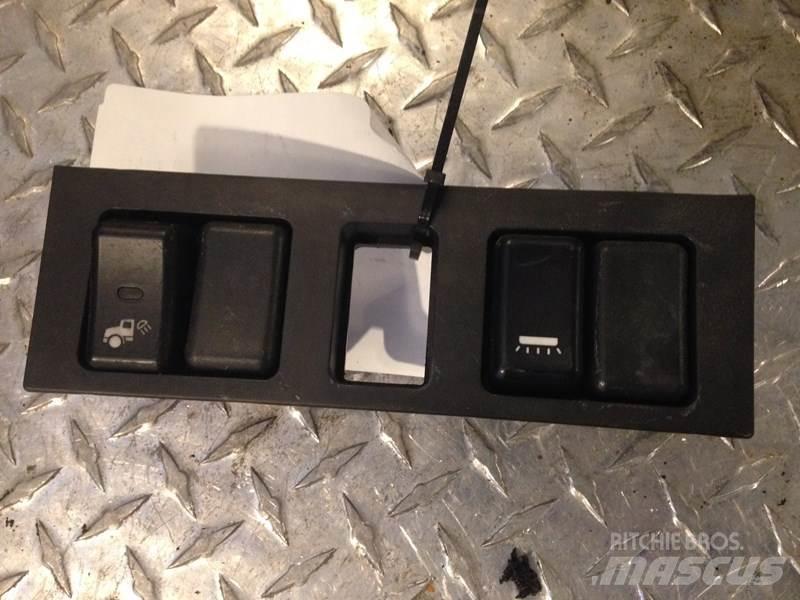 Volvo VNL 電子設備