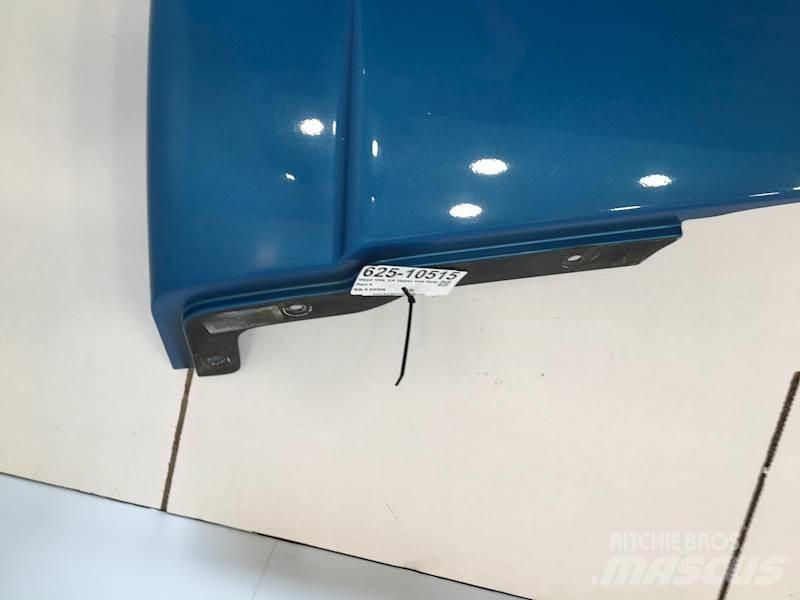 Volvo VNL 駕駛室與內部