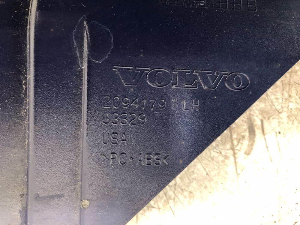 Volvo VNL 駕駛室與內部