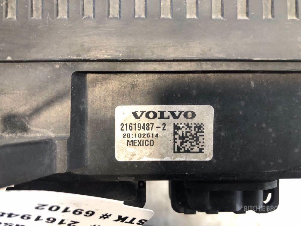 Volvo VNL 電子設備