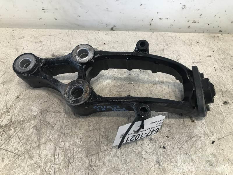 Volvo VNL 散熱器/水箱