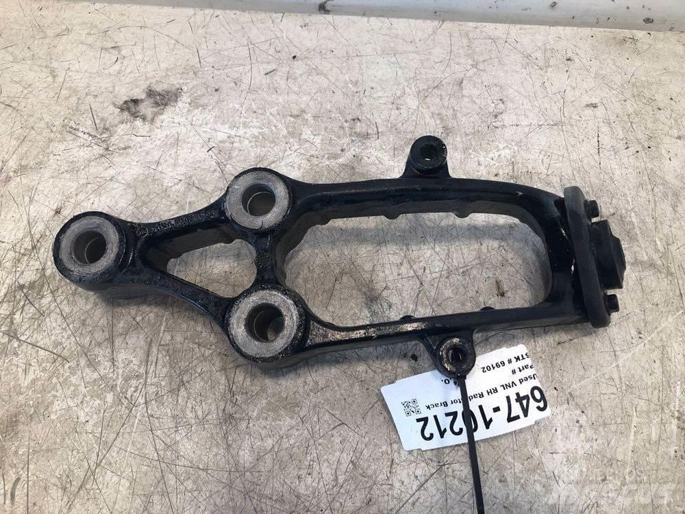 Volvo VNL 散熱器/水箱