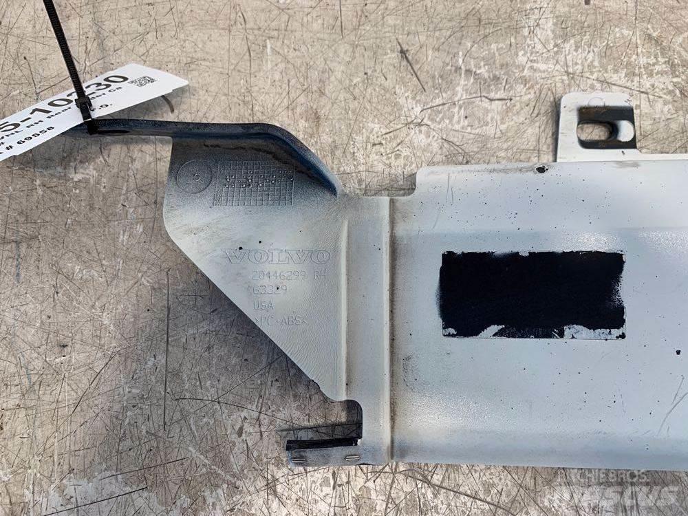 Volvo VNL 駕駛室與內部