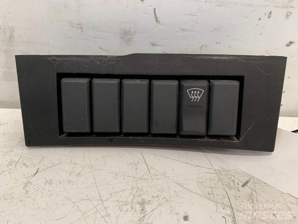 Volvo VNL 電子設備