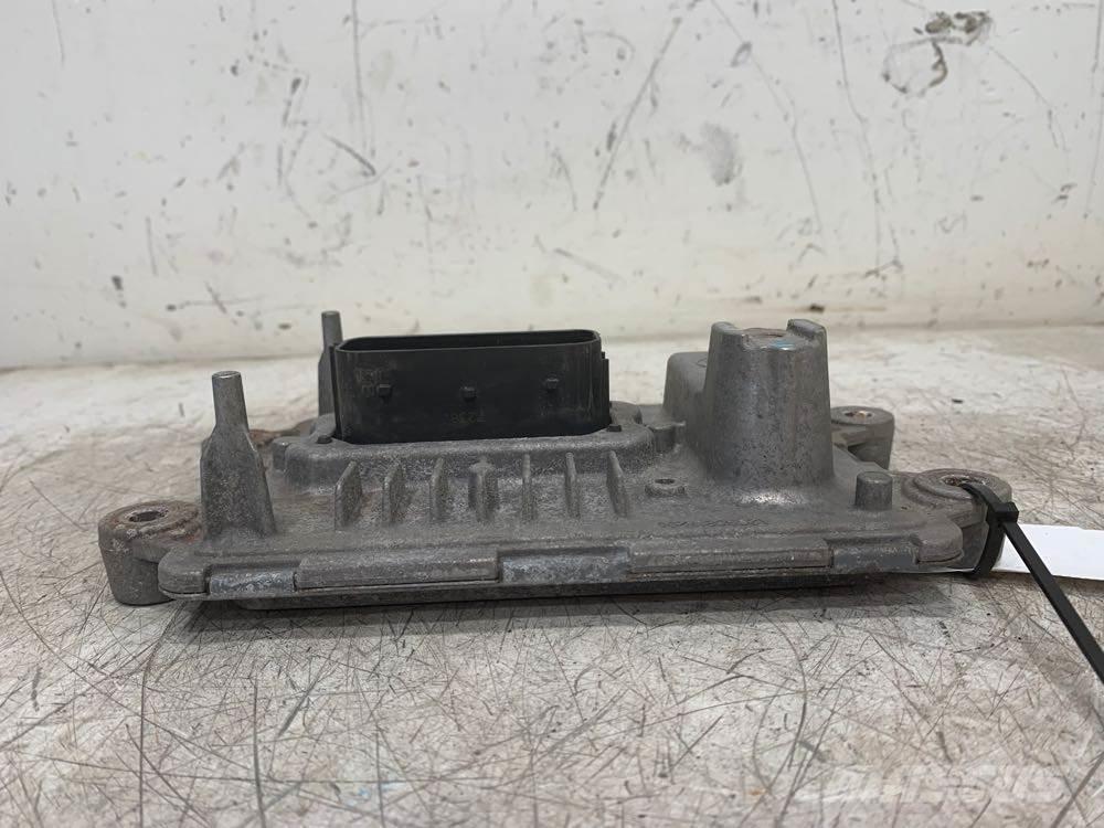 Volvo VNL 其他組件