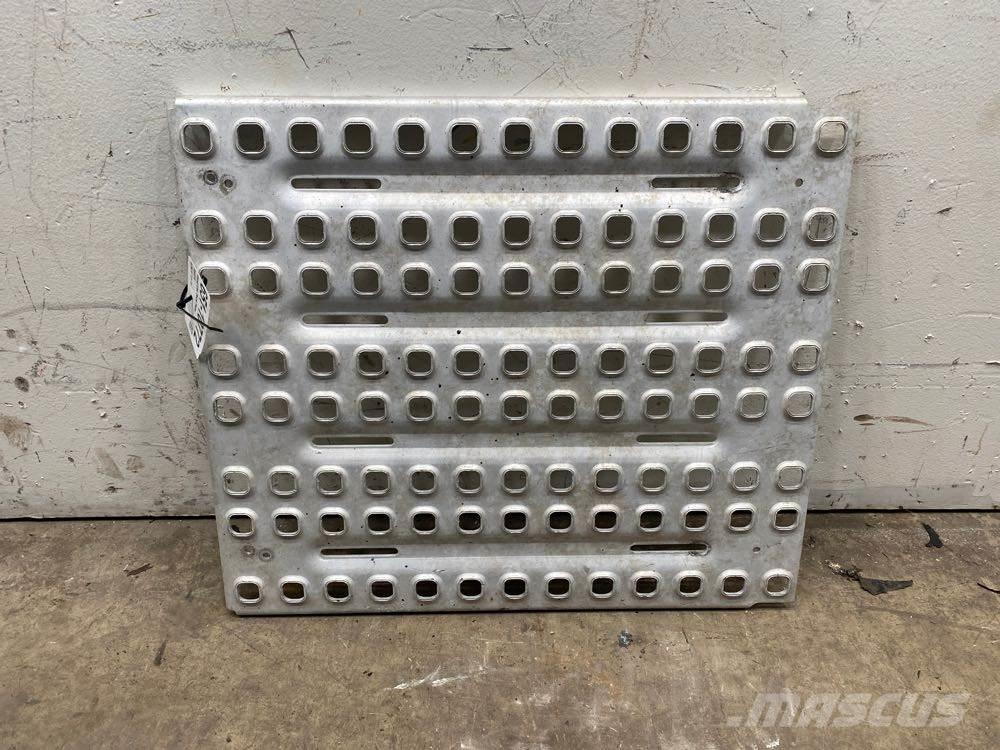 Volvo VNL 其他組件