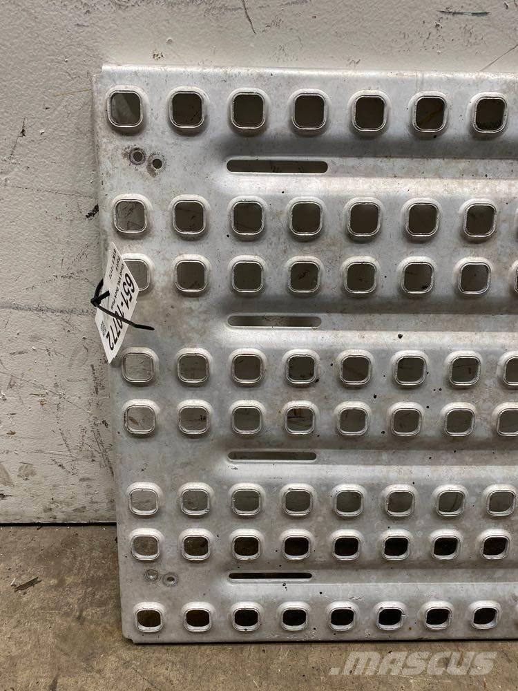 Volvo VNL 其他組件