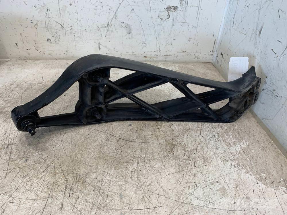 Volvo VNL 其他組件