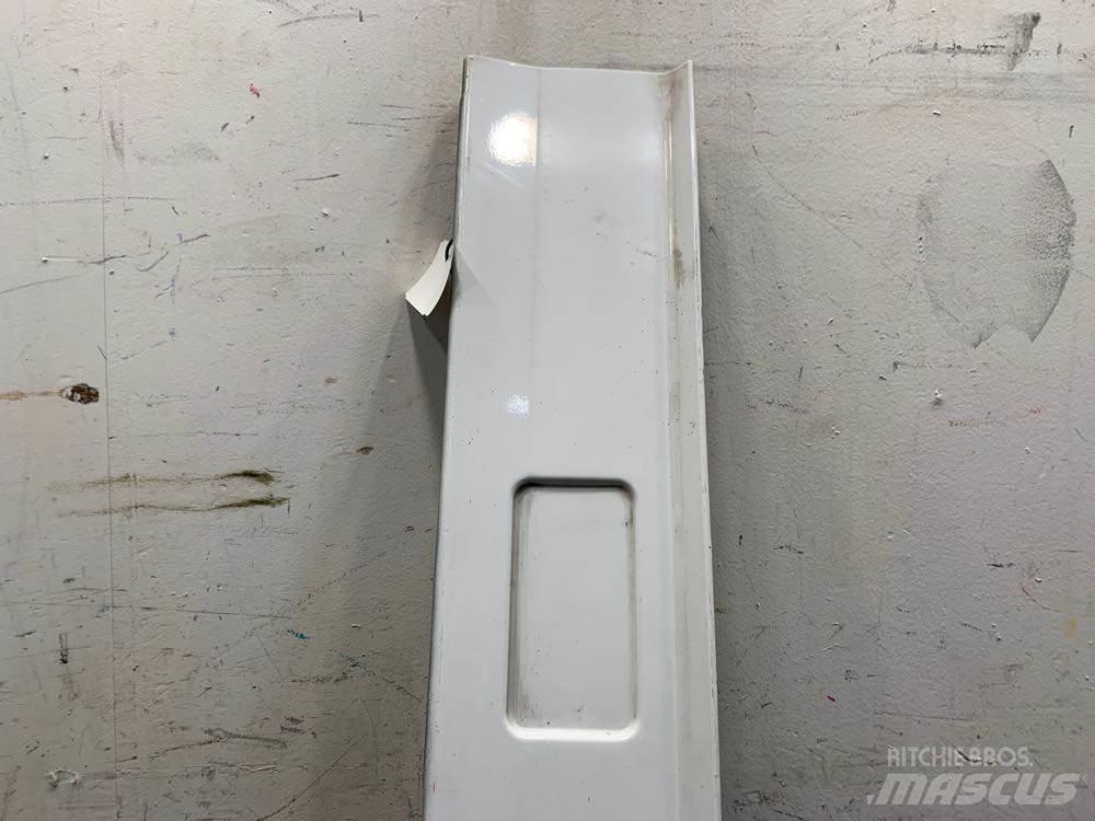 Volvo VNL 駕駛室與內部