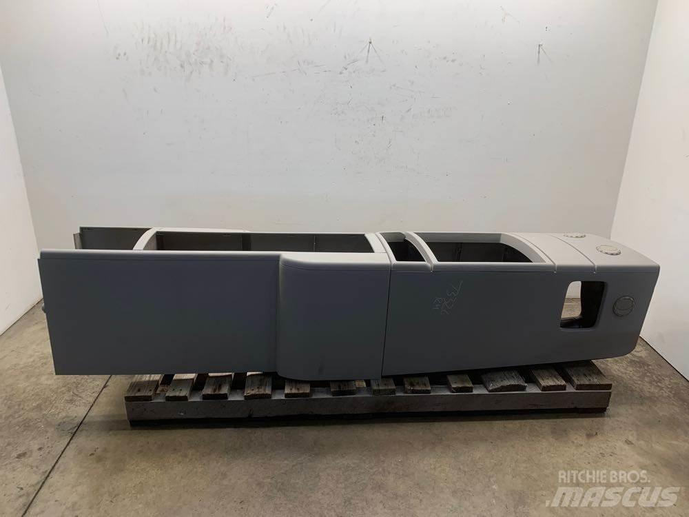 Volvo VNL 駕駛室與內部