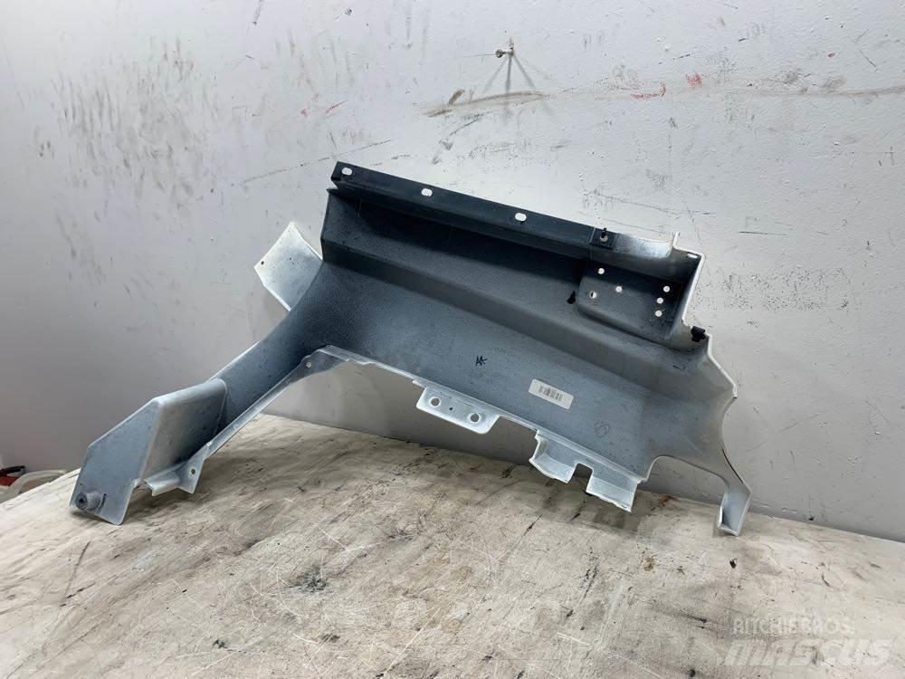 Volvo VNL 駕駛室與內部