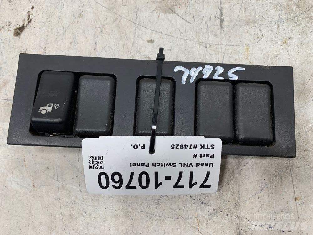 Volvo VNL 電子設備