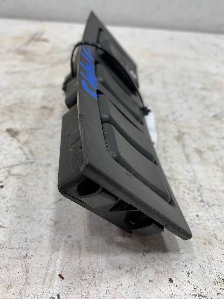 Volvo VNL 電子設備