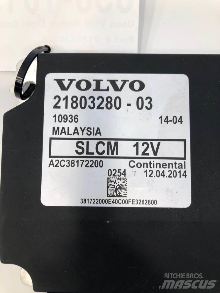 Volvo VNM 駕駛室與內部
