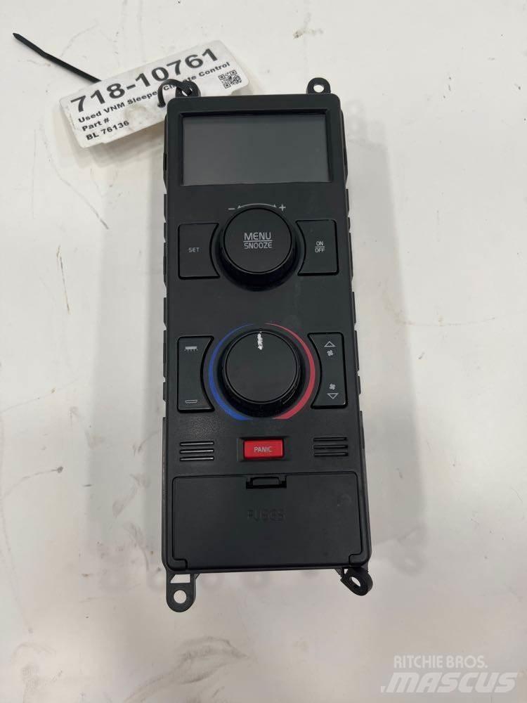 Volvo VNM 電子設備