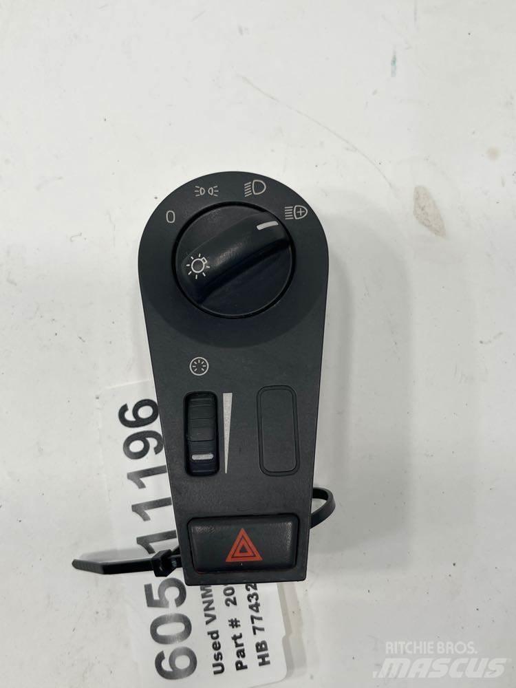 Volvo VNM 電子設備