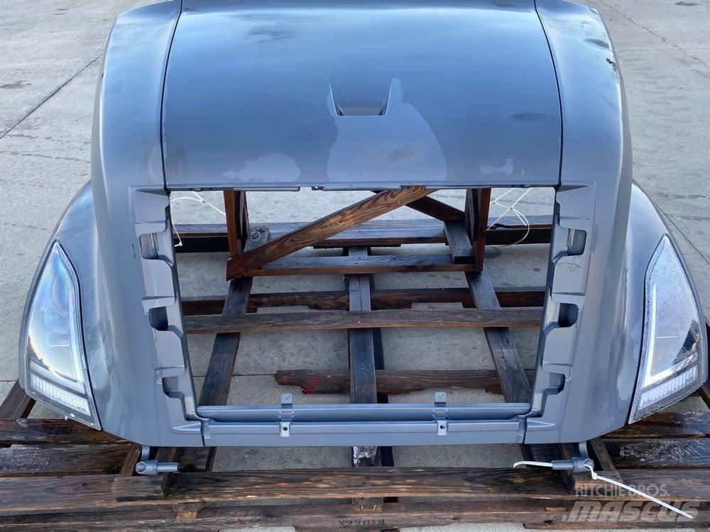 Volvo VNR 駕駛室與內部
